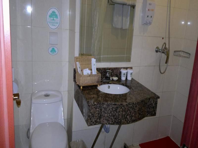 Greentree Inn Beijing National Stadium Hotel بكين الغرفة الصورة